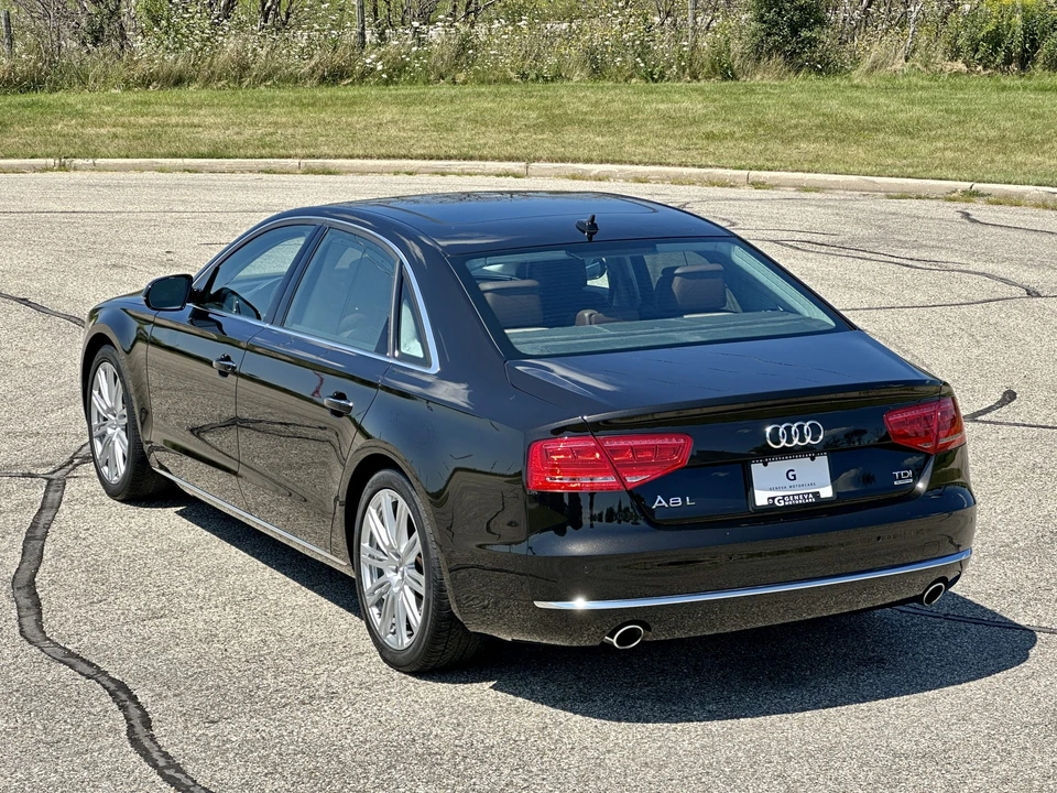 2014 Audi D4 A8 - Image 9 of 31
