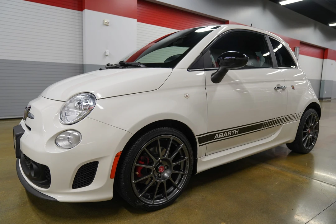 2014 Fiat Abarth 500 - Image 7 of 31