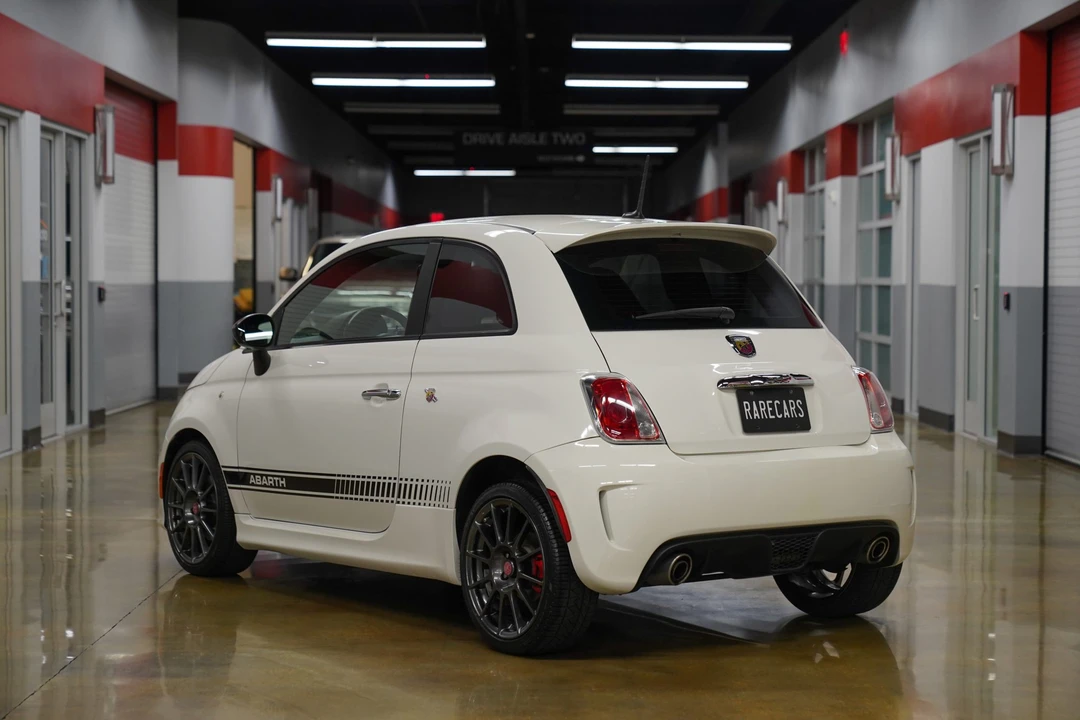 2014 Fiat Abarth 500 - Image 10 of 31