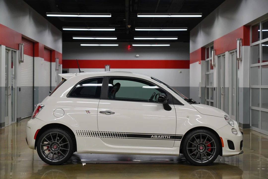 2014 Fiat Abarth 500 - Image 17 of 31