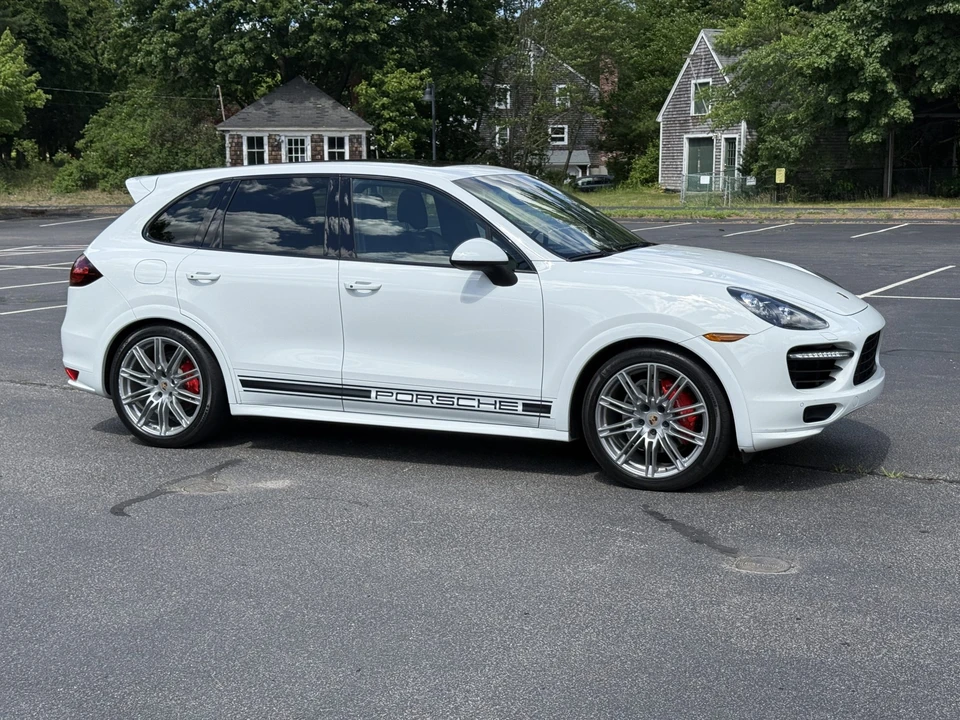 2014 Porsche 958 Cayenne GTS - Image 31 of 31