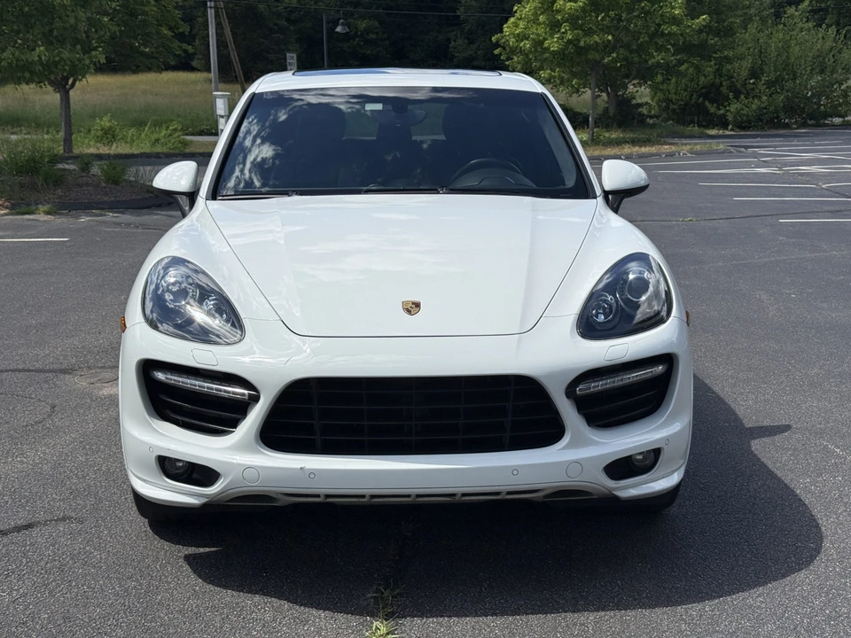 2014 Porsche 958 Cayenne GTS - Image 14 of 31
