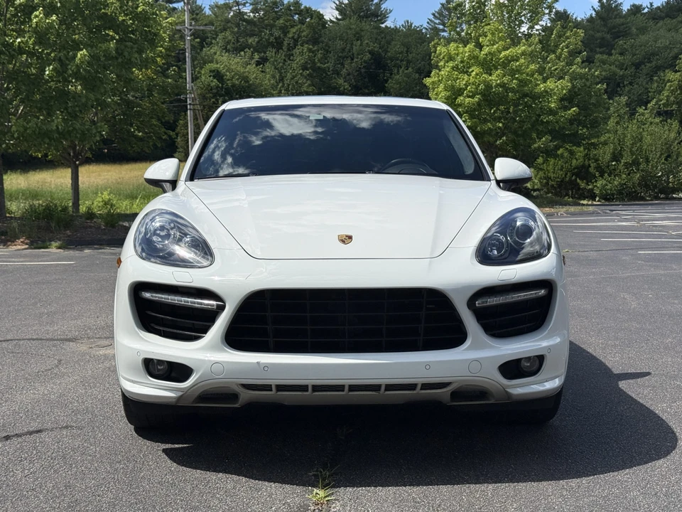 2014 Porsche 958 Cayenne GTS - Image 15 of 31
