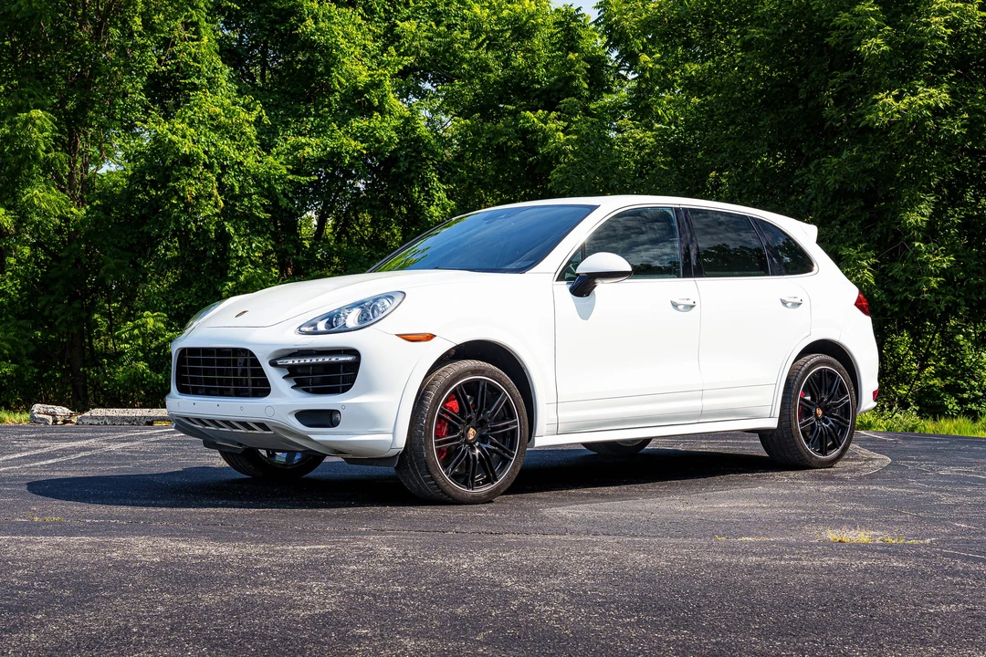 2014 Porsche 958 Cayenne Turbo S - Image 5 of 31