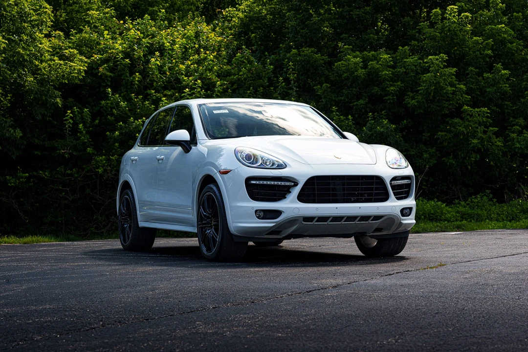 2014 Porsche 958 Cayenne Turbo S - Image 17 of 31