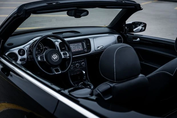 2014 Volkswagen A5 Beetle - Image 5 of 6