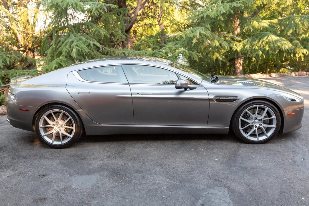 2015 Aston Martin Rapide - Image 8 of 31