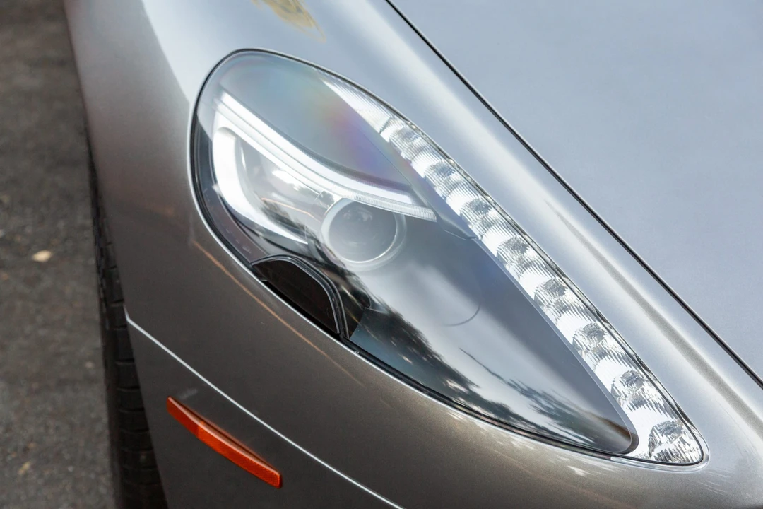 2015 Aston Martin Rapide - Image 18 of 31