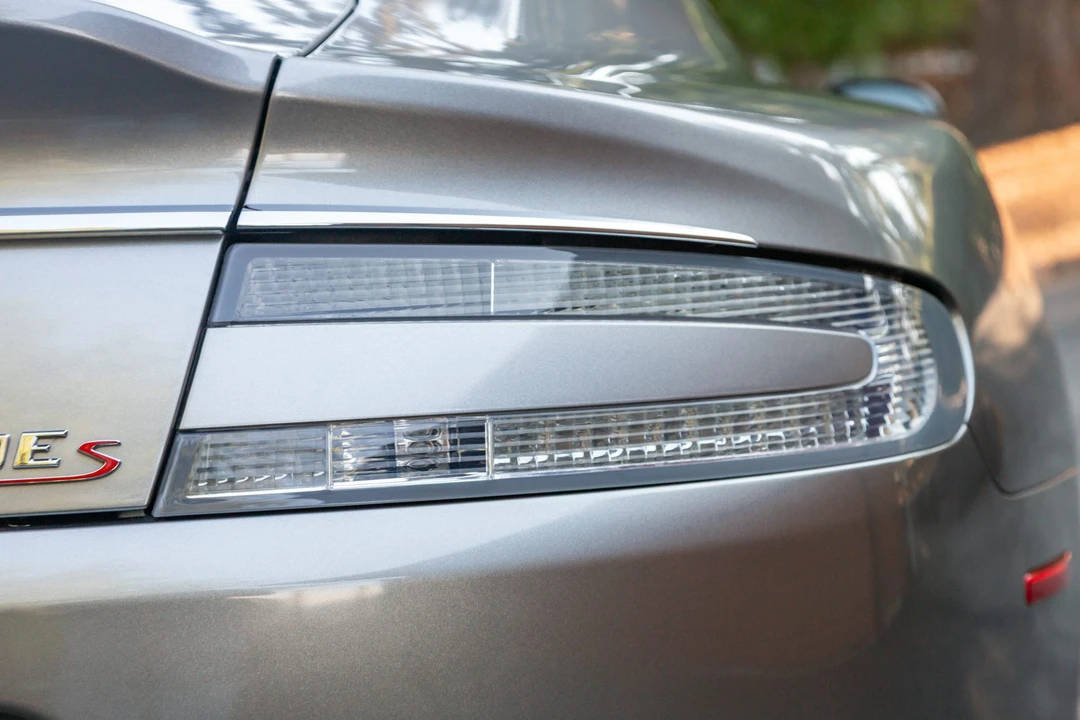 2015 Aston Martin Rapide - Image 22 of 31
