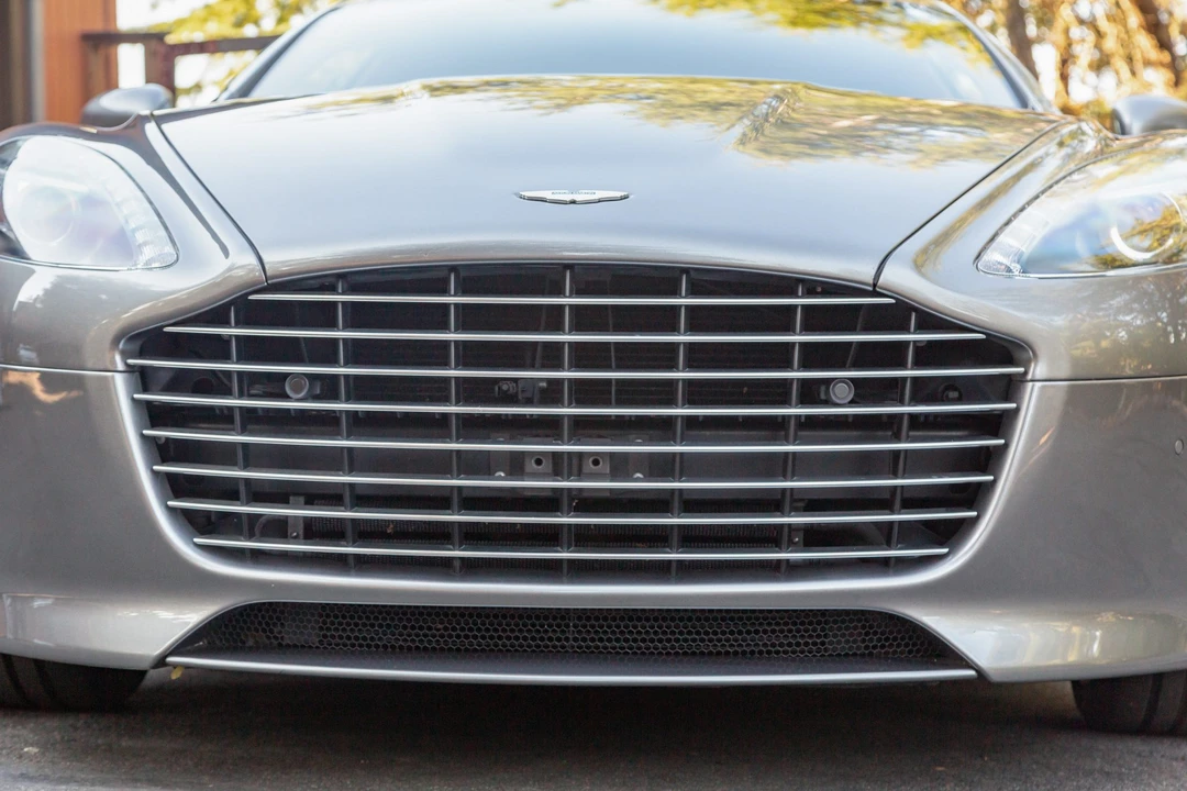 2015 Aston Martin Rapide - Image 15 of 31