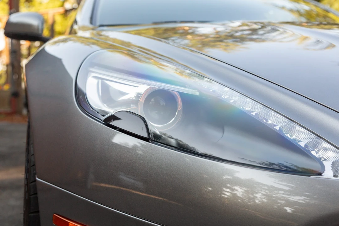2015 Aston Martin Rapide - Image 17 of 31