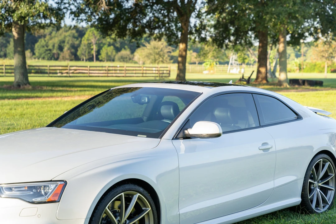 2015 Audi B8 RS5 - Image 10 of 31