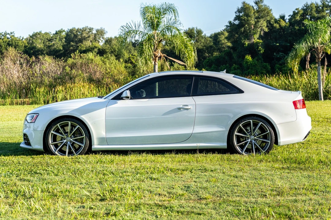 2015 Audi B8 RS5 - Image 2 of 31