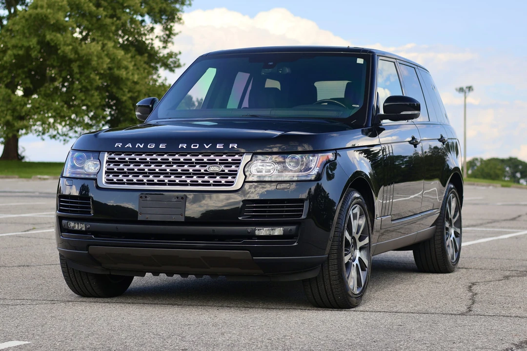 2015 Land Rover Range Rover L405 - Image 7 of 31
