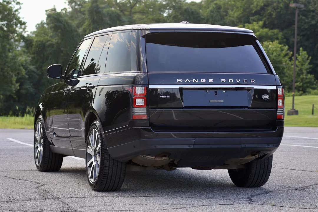 2015 Land Rover Range Rover L405 - Image 16 of 31