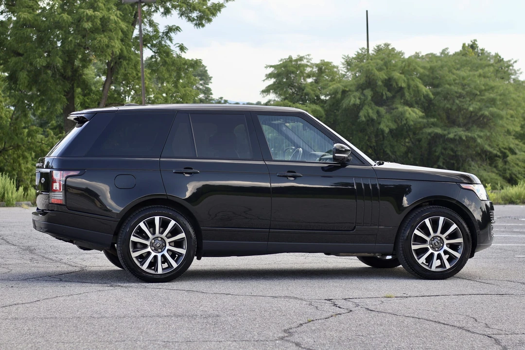 2015 Land Rover Range Rover L405 - Image 21 of 31