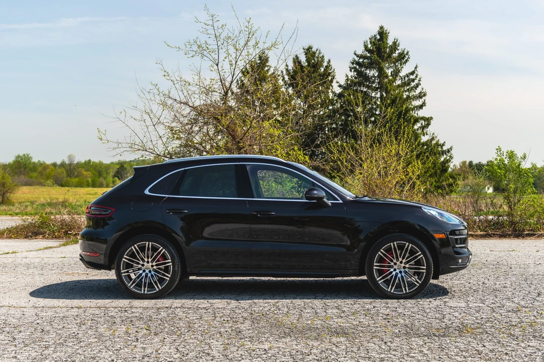 2015 Porsche Macan Turbo - Image 31 of 31