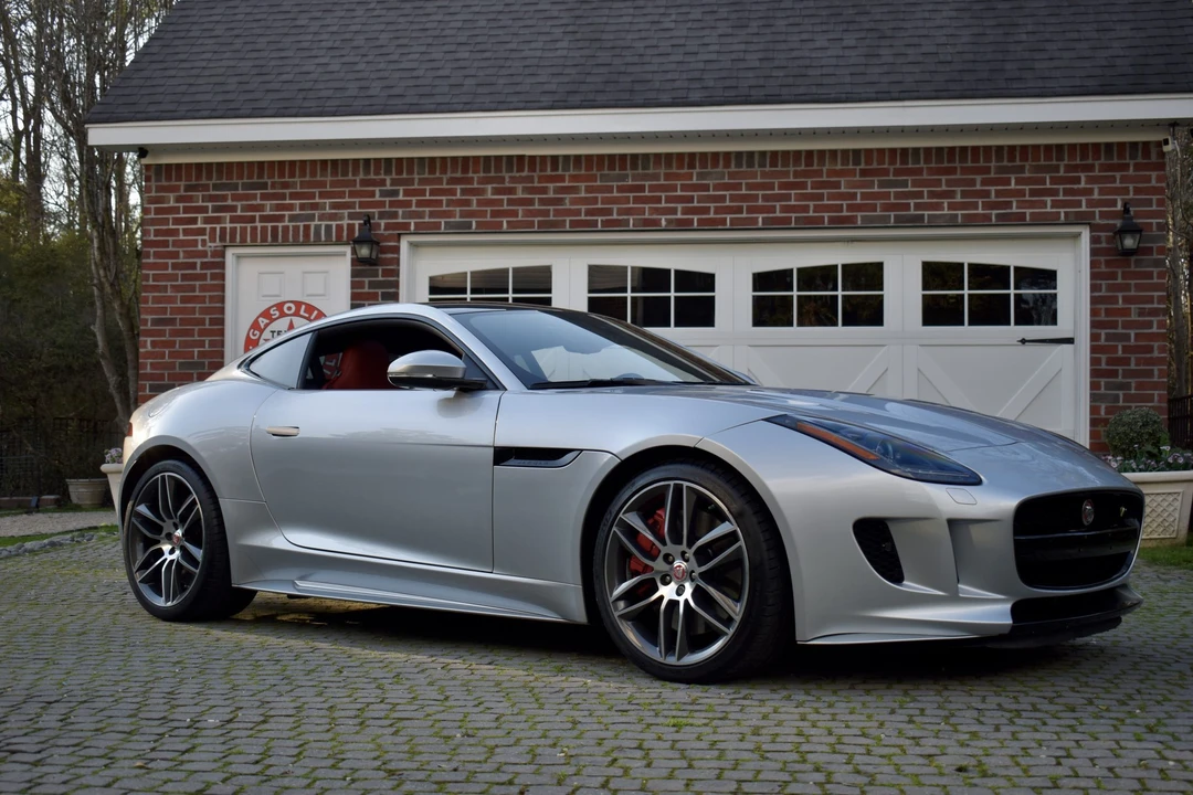 2016 Jaguar F-Type R 1st Gen - Image 6 of 31