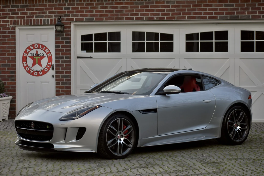 2016 Jaguar F-Type R 1st Gen - Image 31 of 31