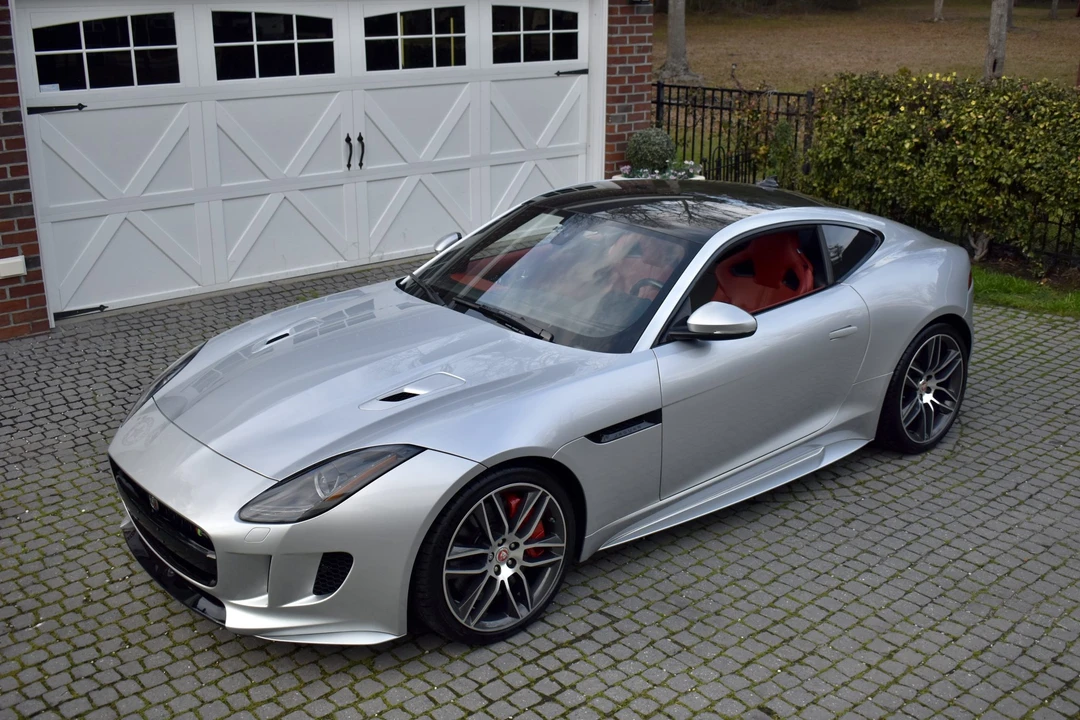 2016 Jaguar F-Type R 1st Gen - Image 29 of 31