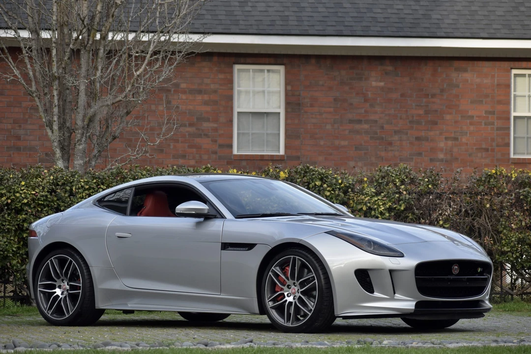 2016 Jaguar F-Type R 1st Gen - Image 4 of 31