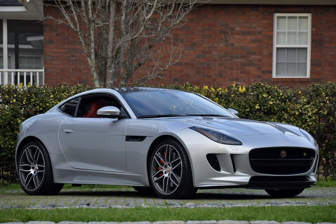 2016 Jaguar F-Type R 1st Gen - Image 7 of 31