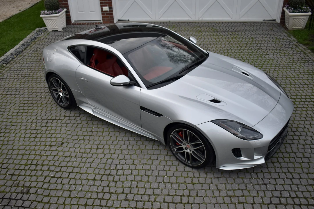 2016 Jaguar F-Type R 1st Gen - Image 16 of 31