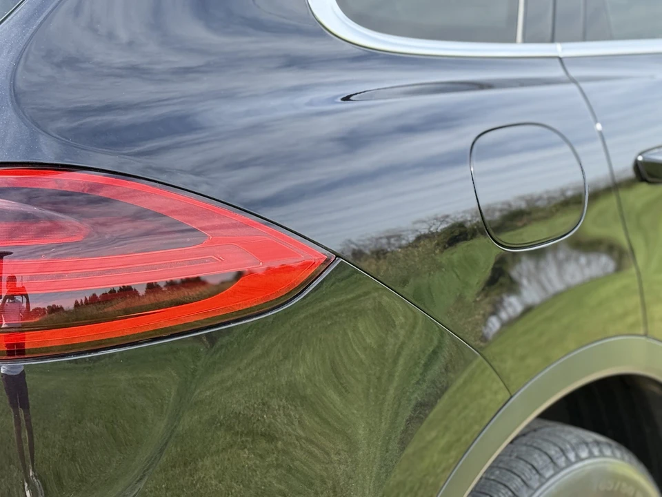 2016 Porsche 958 Cayenne S - Image 22 of 31