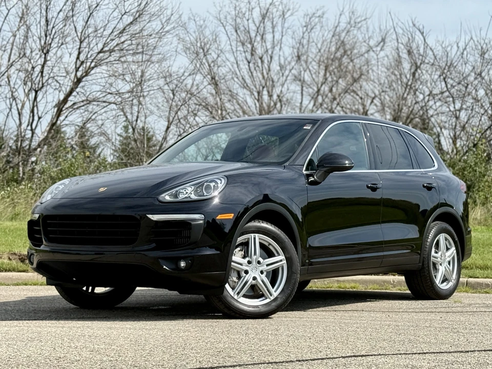 2016 Porsche 958 Cayenne S - Image 4 of 31