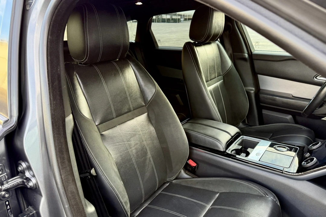 2018 Land Rover Range Rover Velar - Image 4 of 7