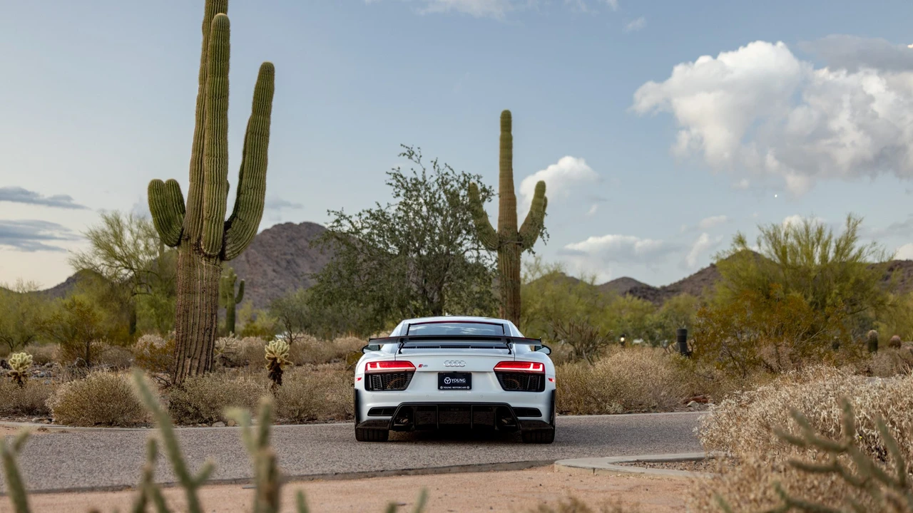 2018 Audi 4S R8 - Image 28 of 31