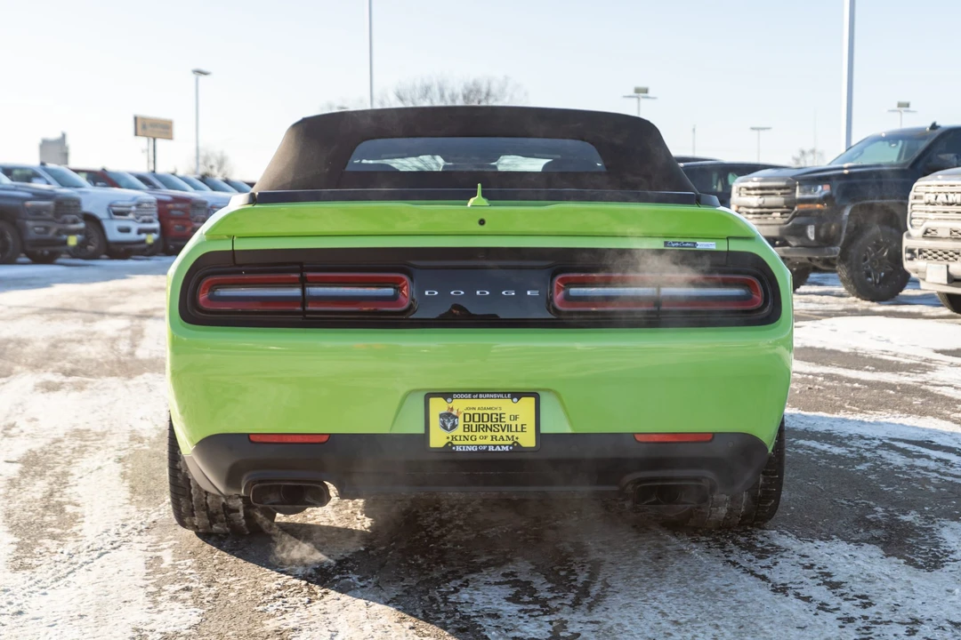 2023 Dodge Challenger SRT Hellcat 3rd Gen - Image 15 of 31