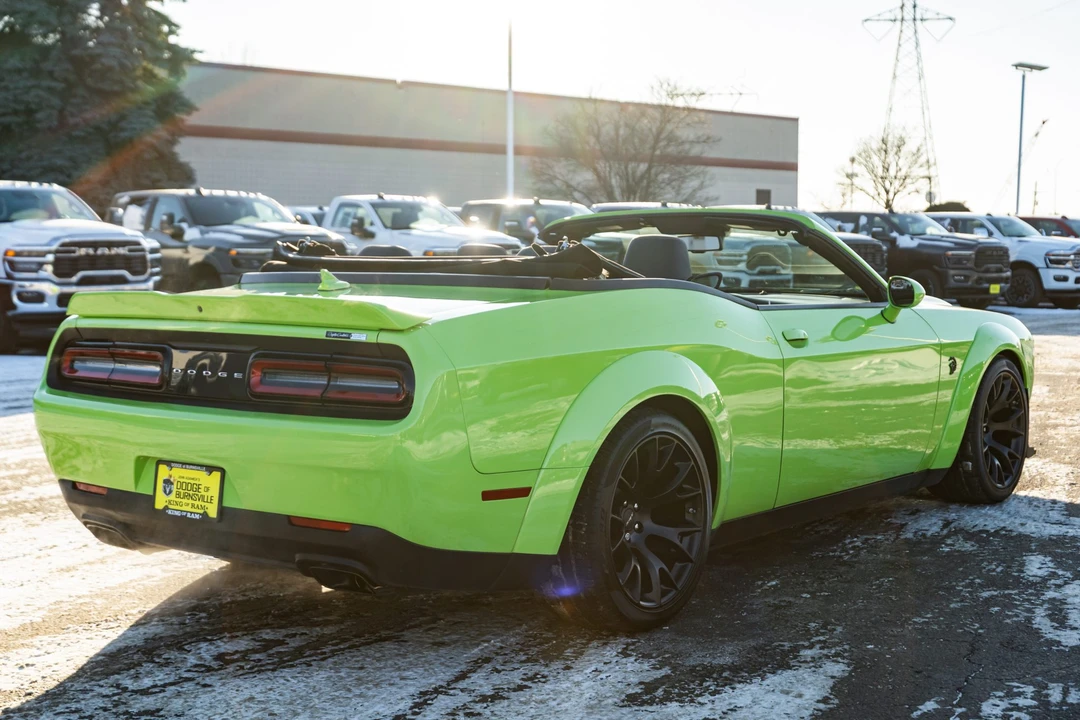 2023 Dodge Challenger SRT Hellcat 3rd Gen - Image 6 of 31