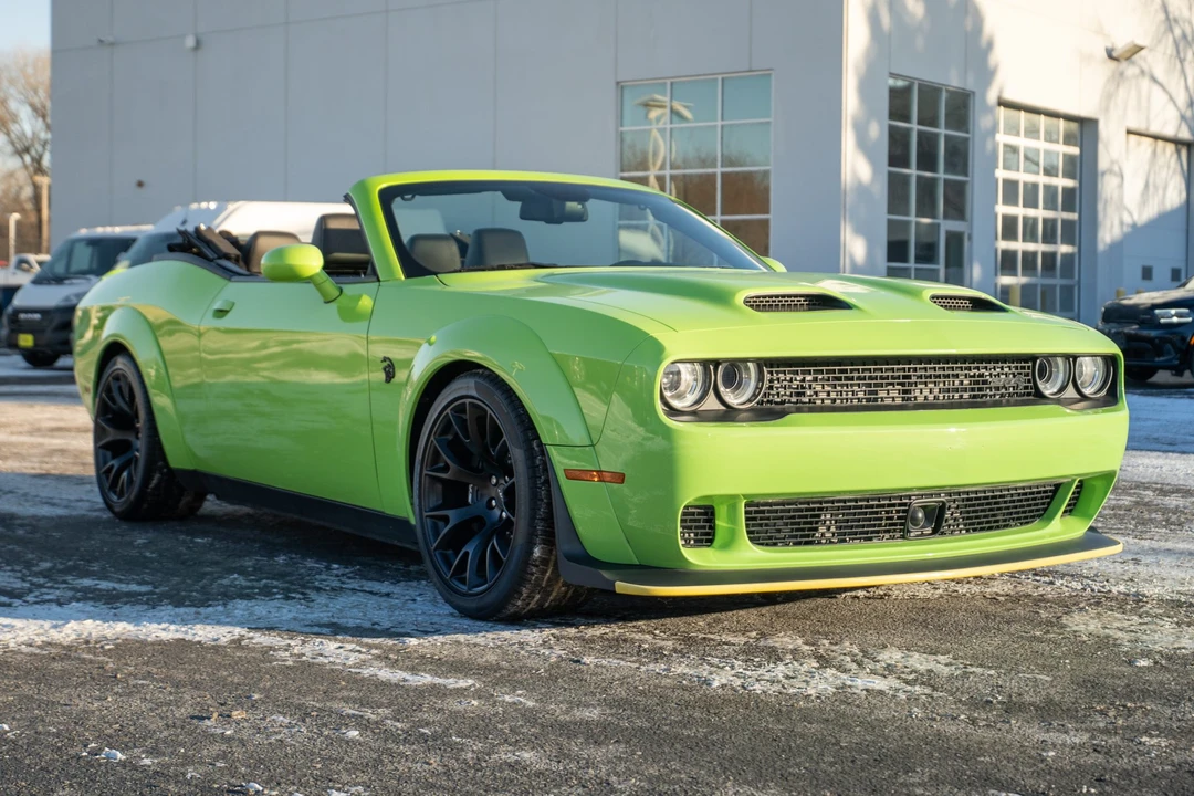 2023 Dodge Challenger SRT Hellcat 3rd Gen - Image 4 of 31