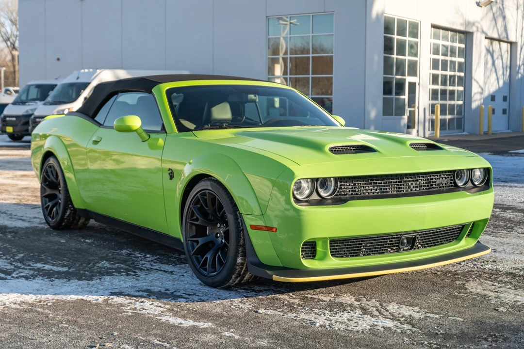 2023 Dodge Challenger SRT Hellcat 3rd Gen - Image 12 of 31