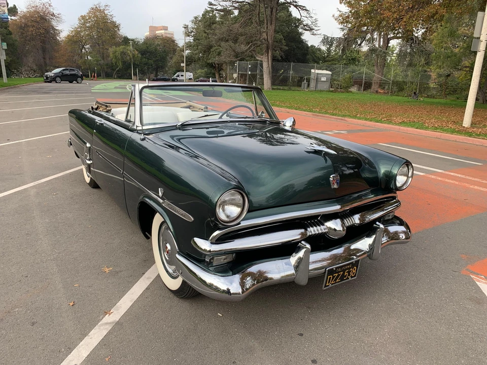 1953 Ford Crestline - Image 12 of 31