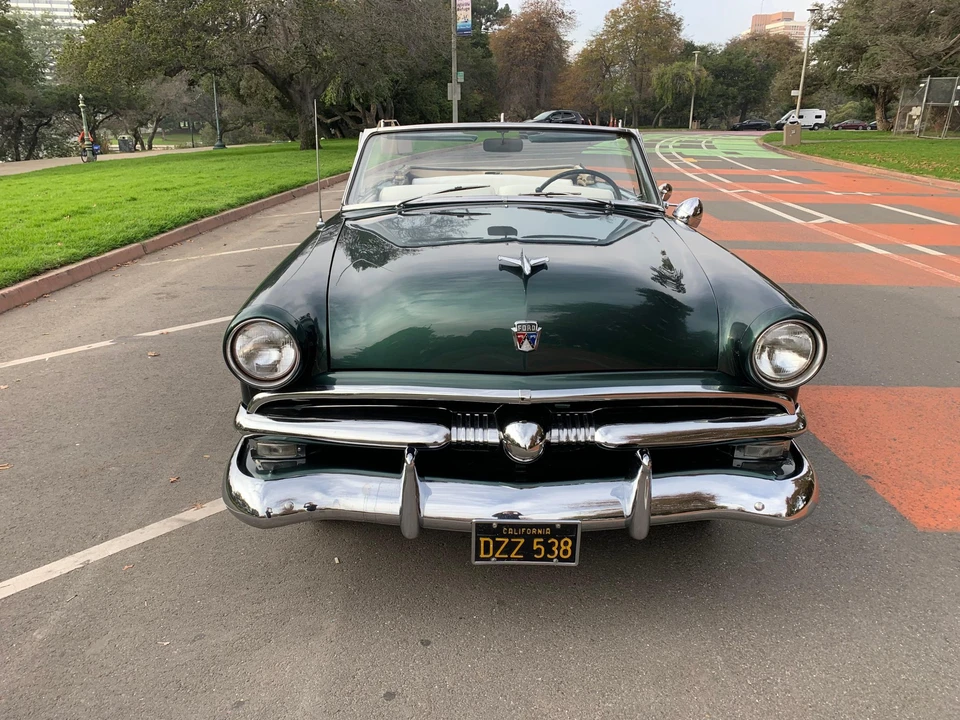 1953 Ford Crestline - Image 13 of 31