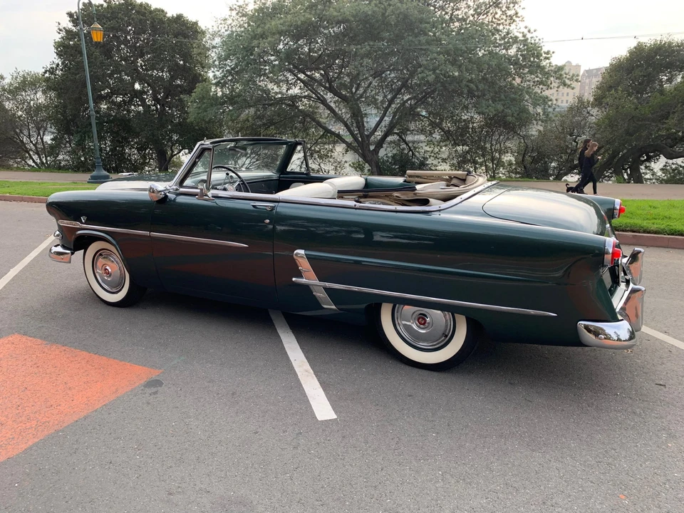 1953 Ford Crestline - Image 5 of 31