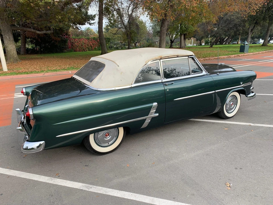 1953 Ford Crestline - Image 22 of 31