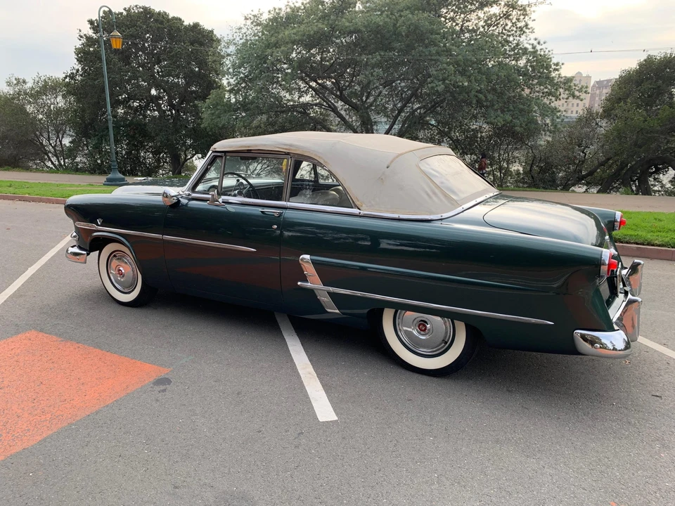 1953 Ford Crestline - Image 18 of 31