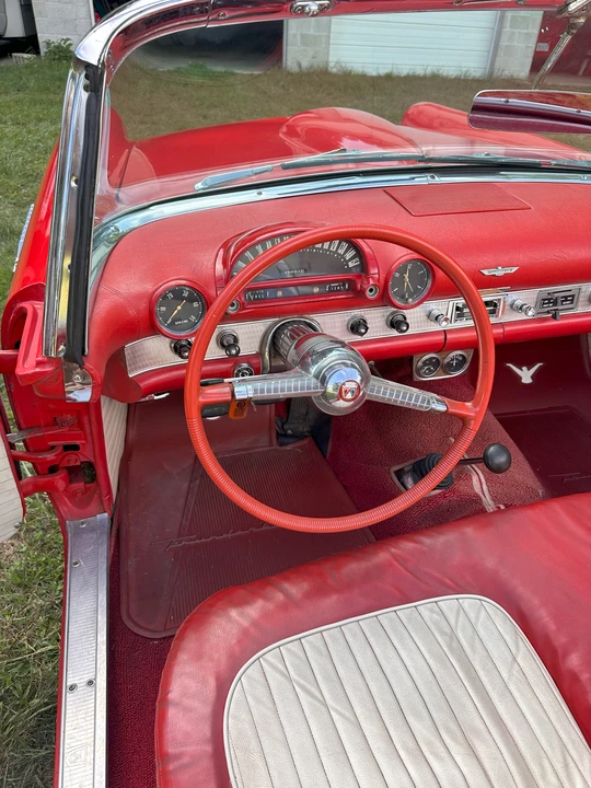 1955 Ford Thunderbird 1st Gen - Image 27 of 31
