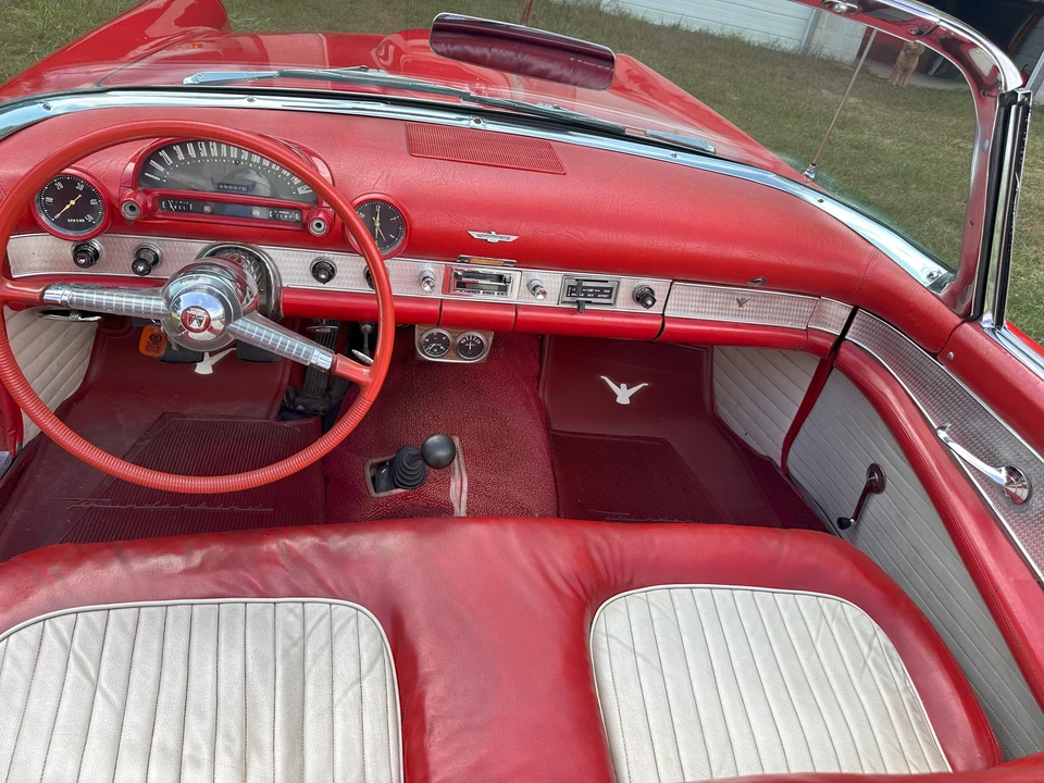 1955 Ford Thunderbird 1st Gen - Image 29 of 31