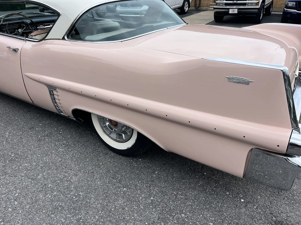 1957 Cadillac Series 62 4th Gen - Image 14 of 31