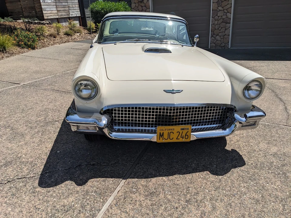 1957 Ford Thunderbird 1st Gen - Image 4 of 31