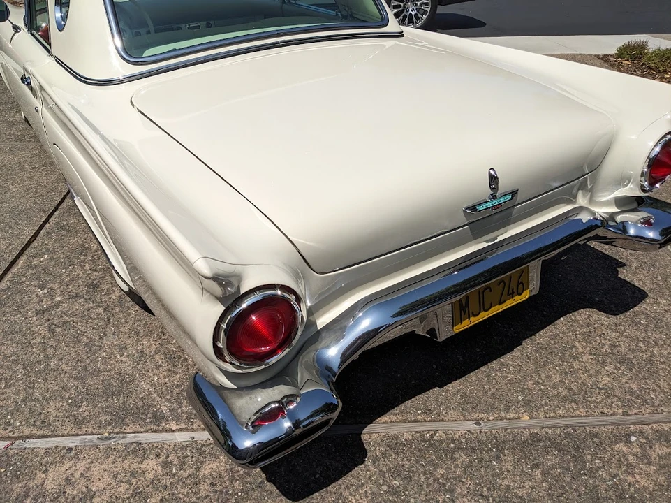 1957 Ford Thunderbird 1st Gen - Image 15 of 31