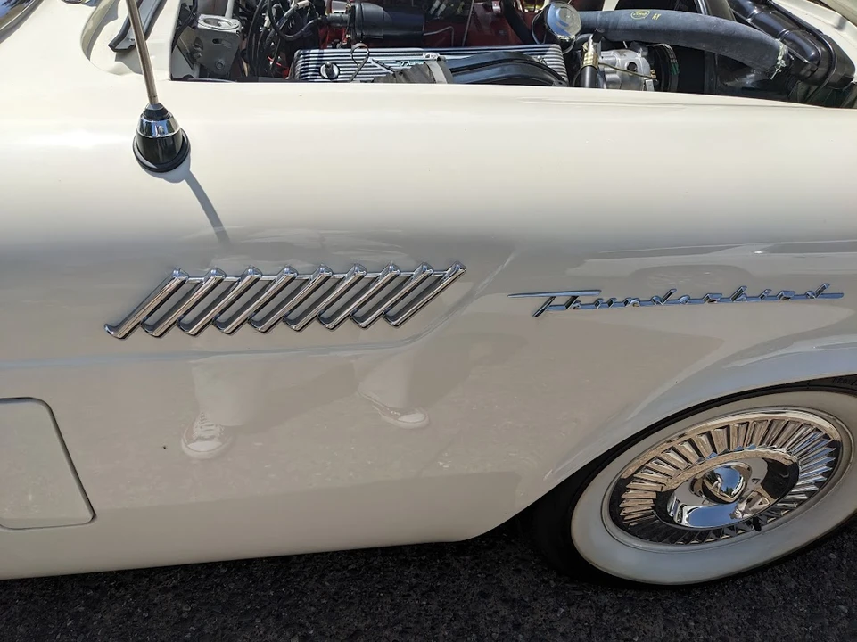 1957 Ford Thunderbird 1st Gen - Image 11 of 31