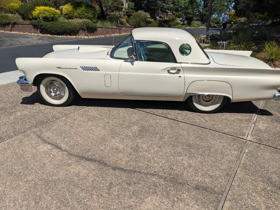 1957 Ford Thunderbird 1st Gen - Image 8 of 31