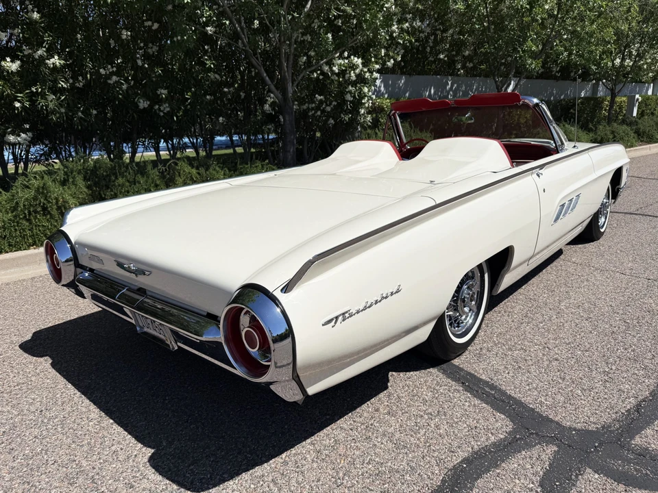 1963 Ford Thunderbird 3rd Gen - Image 30 of 31