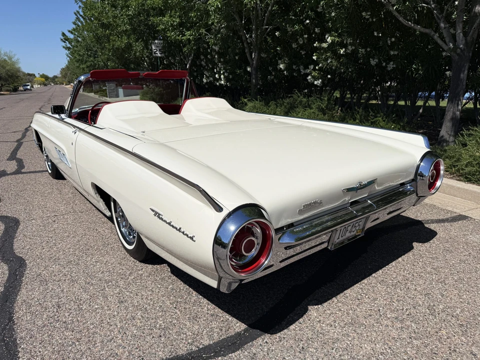 1963 Ford Thunderbird 3rd Gen - Image 17 of 31