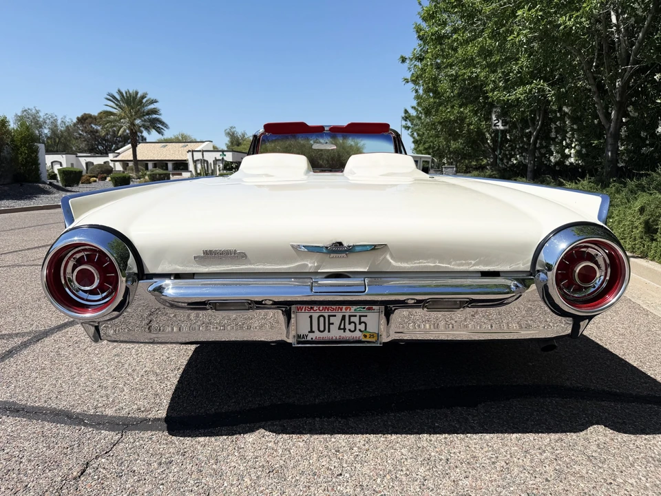1963 Ford Thunderbird 3rd Gen - Image 25 of 31